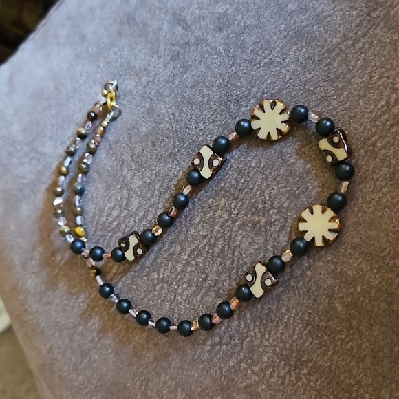 HANDMADE Onyx Czech Glass Geometric Beaded Necklace - Picture 6 of 6